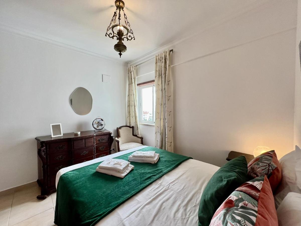 Albufeira Vintage Apartment With Pool By Homing Esterno foto
